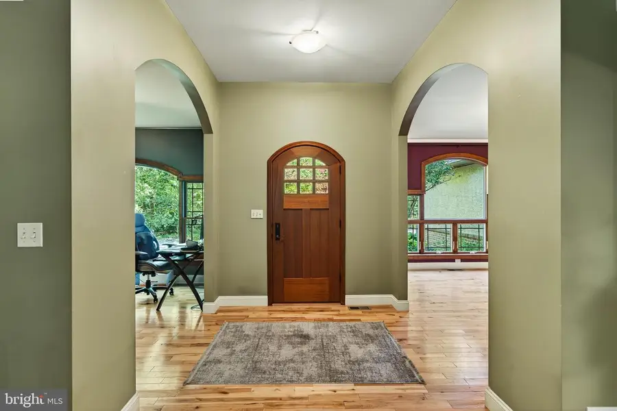 593 Gerloff Rd, Schwenksville, PA 19473 - #2