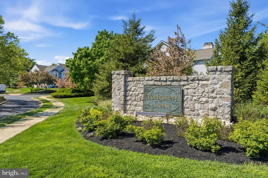 205 Polo Dr, North Wales, PA 19454 - #2