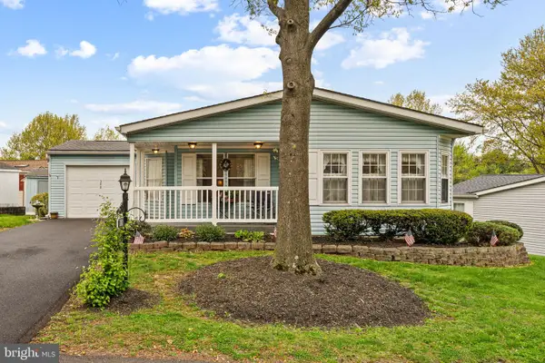 308 Hidden Springs Dr, SOUDERTON, PA 18964