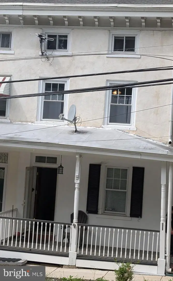 238 Barren Hill Rd, Conshohocken, PA 19428 - #1