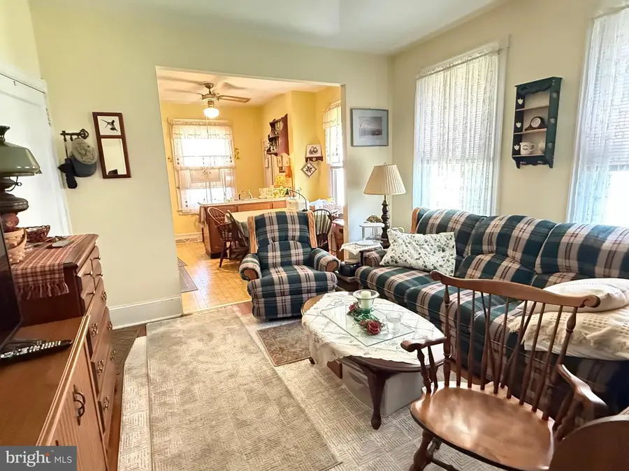 505 Ryers Ave, Cheltenham, PA 19012 - #2