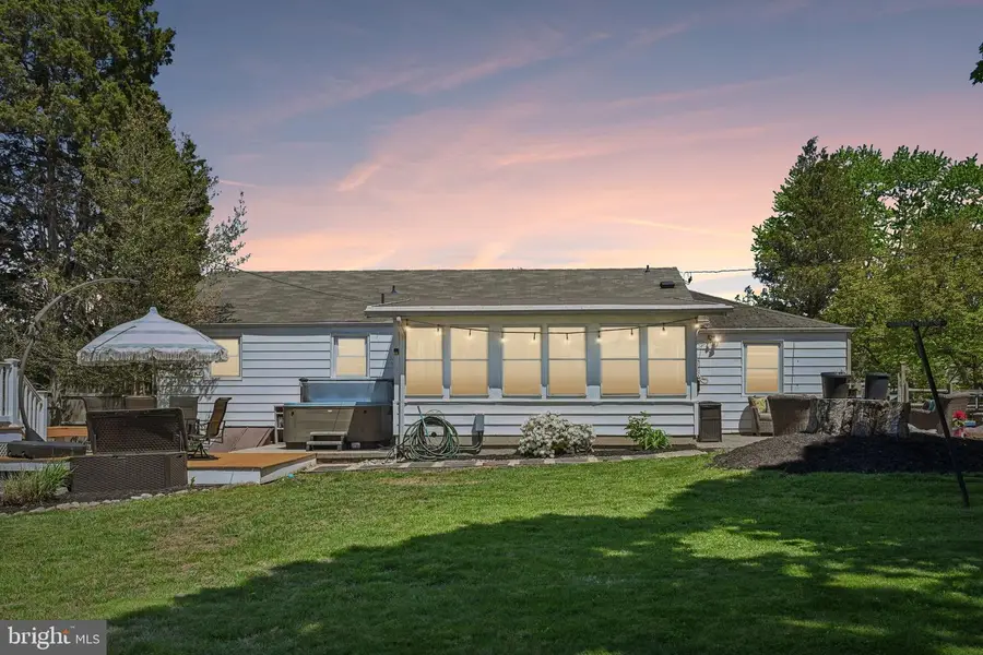3216 W Sunset Ave, Eagleville, PA 19403 - #3