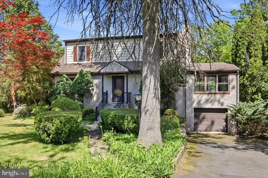 2206 Lenhart Rd, Colmar, PA 18915 - #2