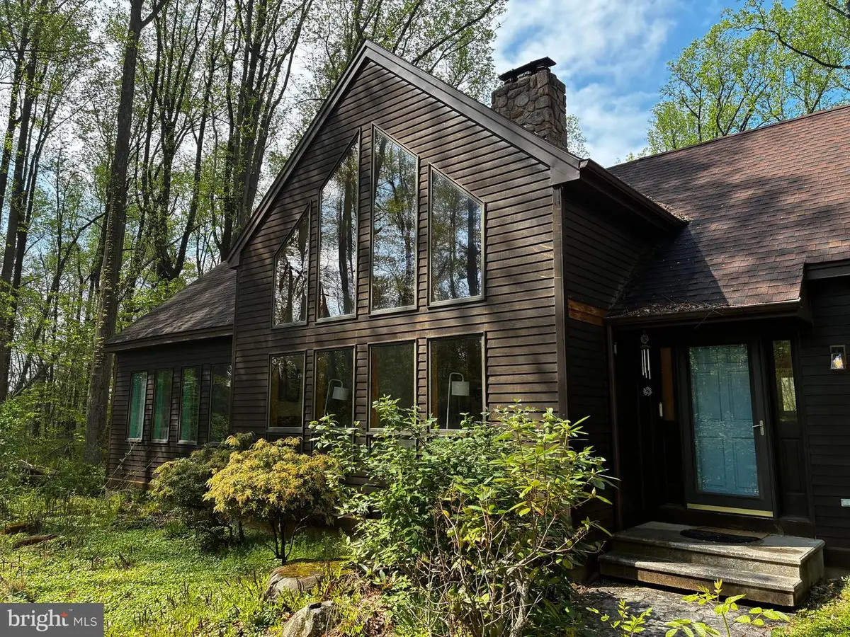 147 Highland Rd, Schwenksville, PA 19473 - #1