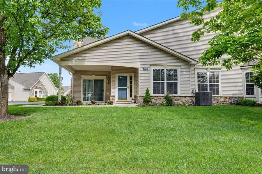 330 Pebble Beach Dr, Linfield, PA 19468 - #2