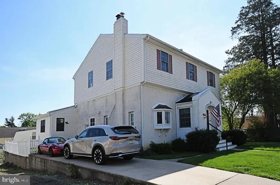528 Berkley Ave, Jenkintown, PA 19046 - #2