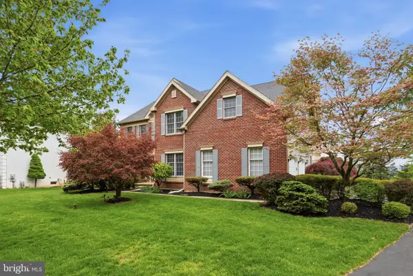 2806 Nighthawk Cir, AUDUBON, PA 19403