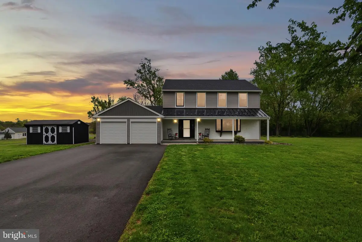 258 Freed Rd, Harleysville, PA 19438 - #1