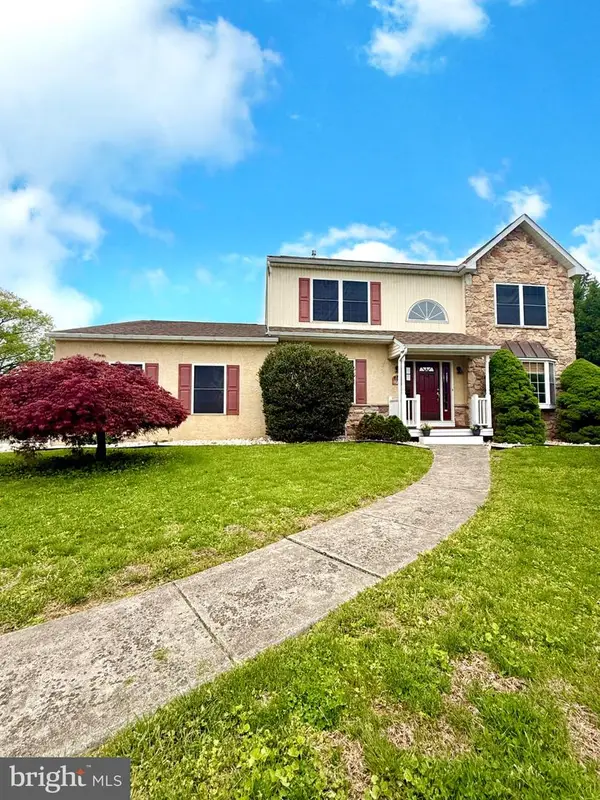 358 Peachtree Dr #, JENKINTOWN, PA 19046