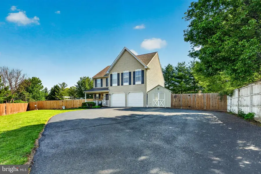 197 W 8th St, Pennsburg, PA 18073 - #2