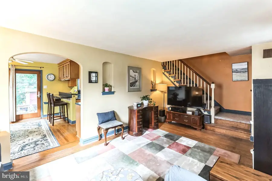 99 Runnymede Ave, Jenkintown, PA 19046 - #3