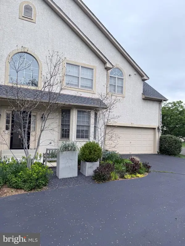 1241 Carnigan Ct, AMBLER, PA 19002