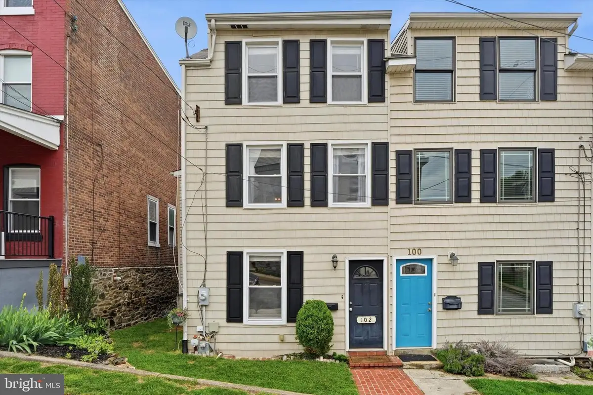 102 Cedar Ave, Conshohocken, PA 19428 - #1