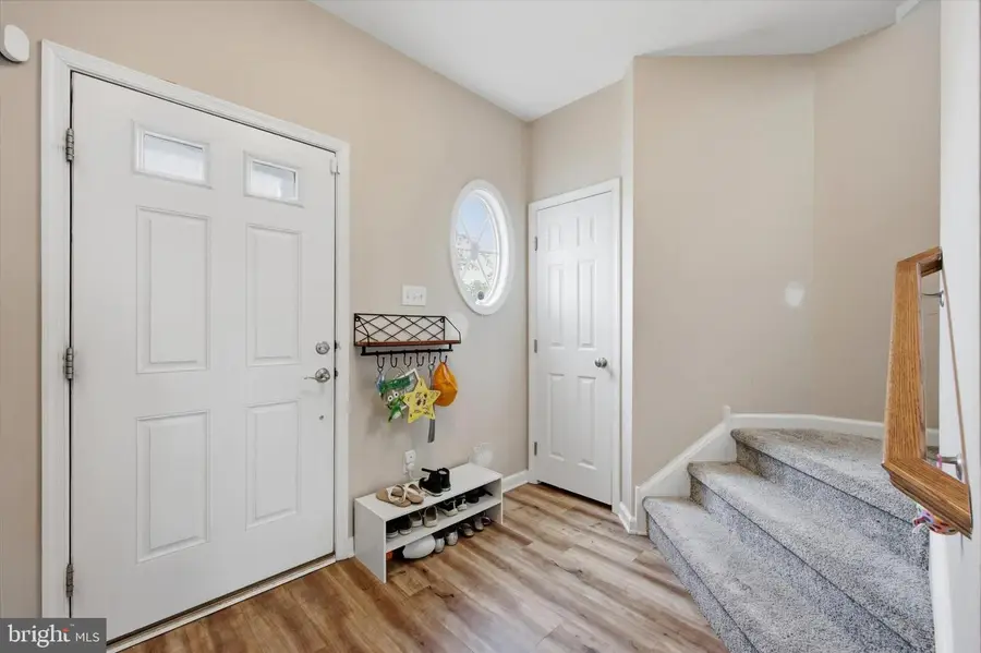 130 Fawn Dr, Gilbertsville, PA 19525 - #3