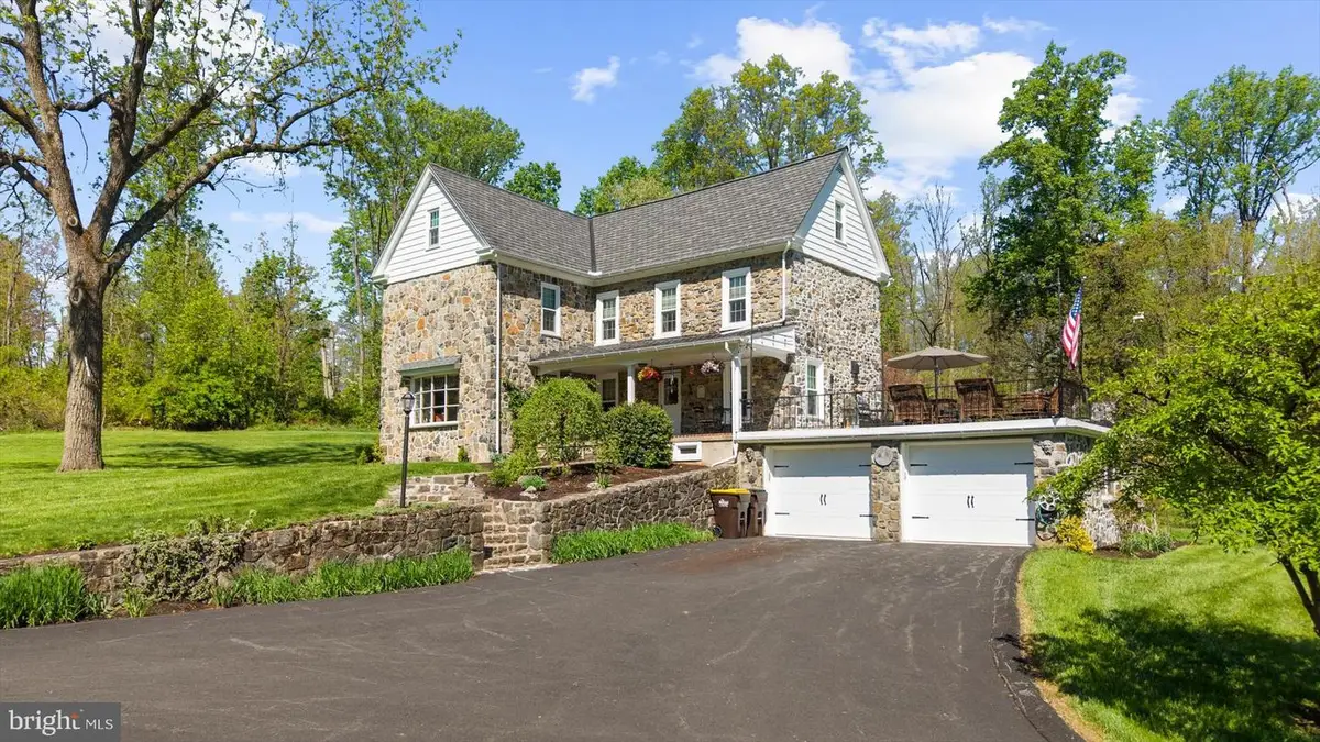 144 Snyder Rd, Pottstown, PA 19464 - #1
