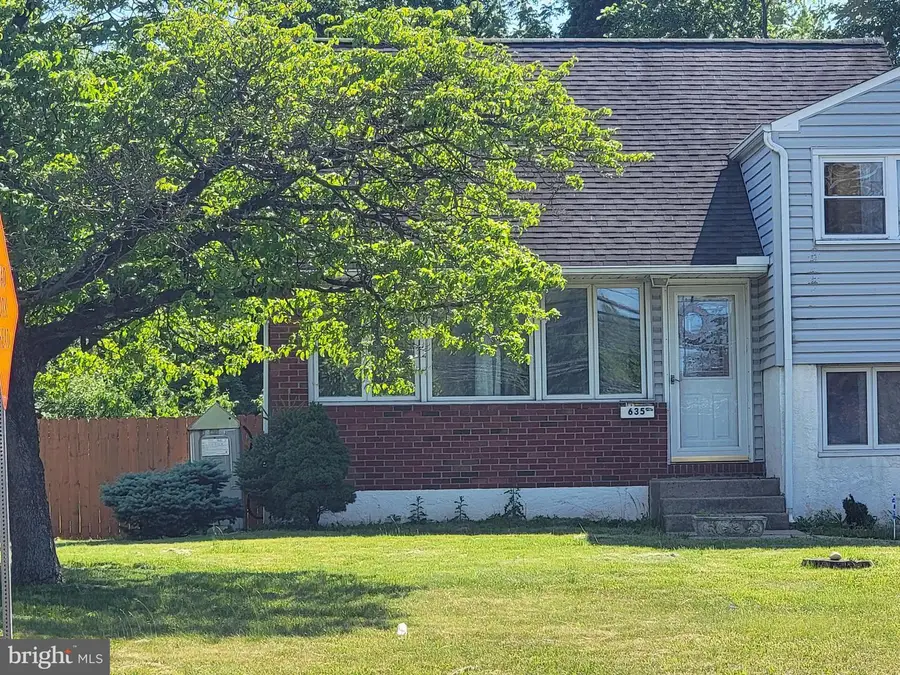 635 W County Line Rd, Hatboro, PA 19040 - #2