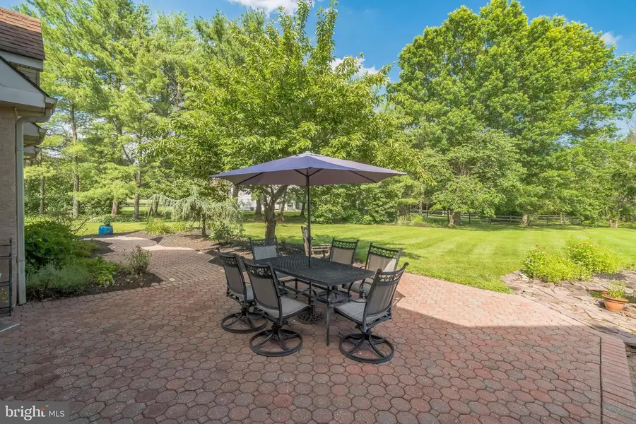 822 Hidden Forest Dr, Collegeville, PA 19426 - #3