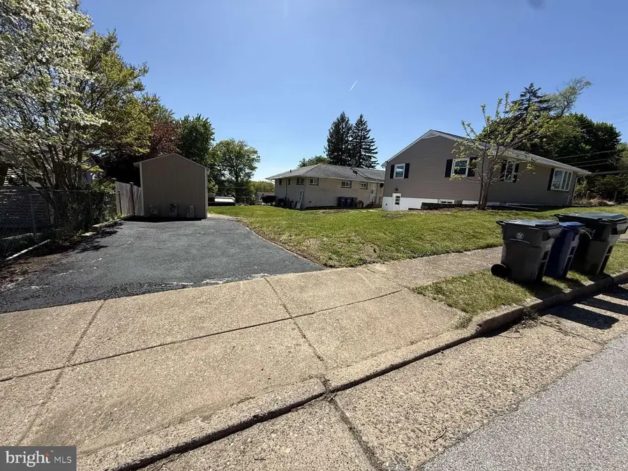 1619 Fitzwatertown Rd, Willow Grove, PA 19090 - #3