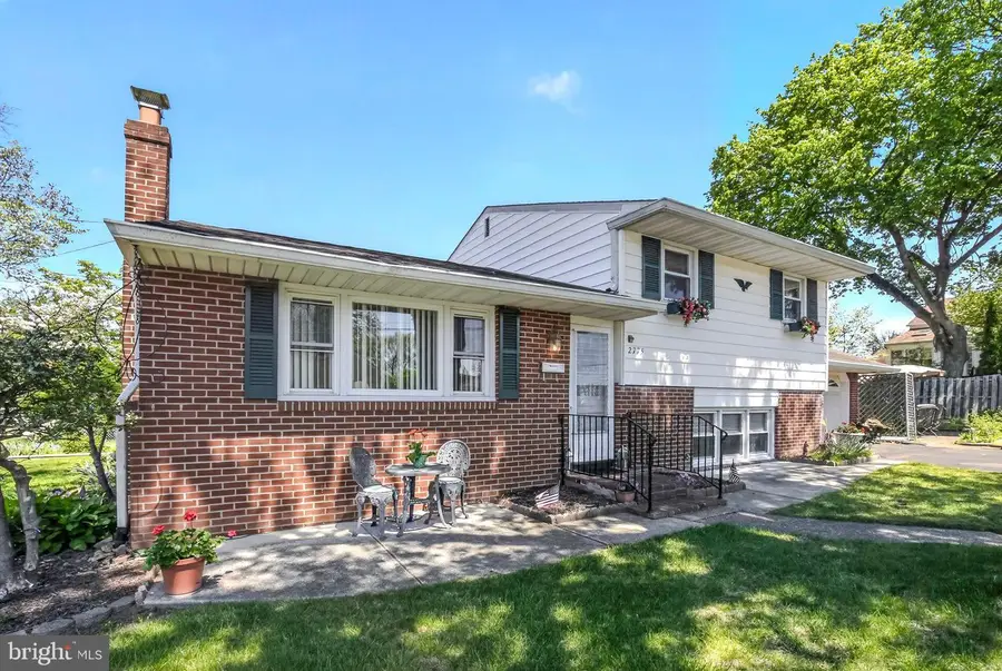 2775 Woodrow Ave, Glenside, PA 19038 - #2