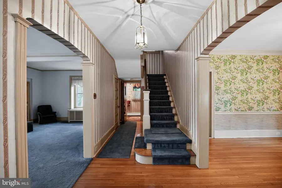 121 Weldy Ave, Oreland, PA 19075 - #3