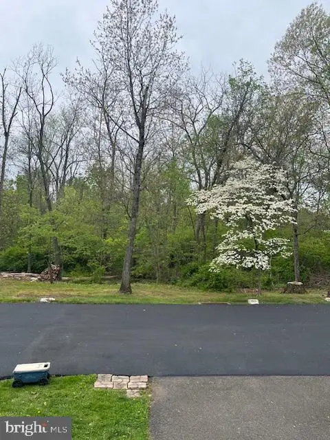 527 Ramblewood Ln, North Wales, PA 19454 - #3