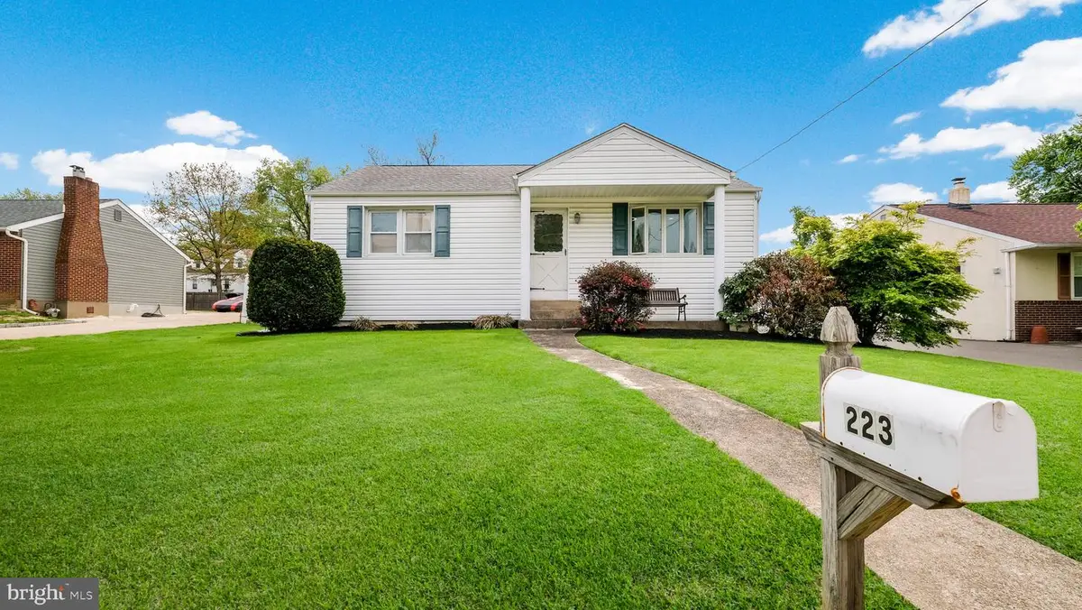 223 Fitzwatertown Rd, Willow Grove, PA 19090 - #1