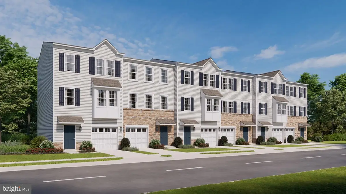 3077 Martha Way, Pennsburg, PA 18073 - #1