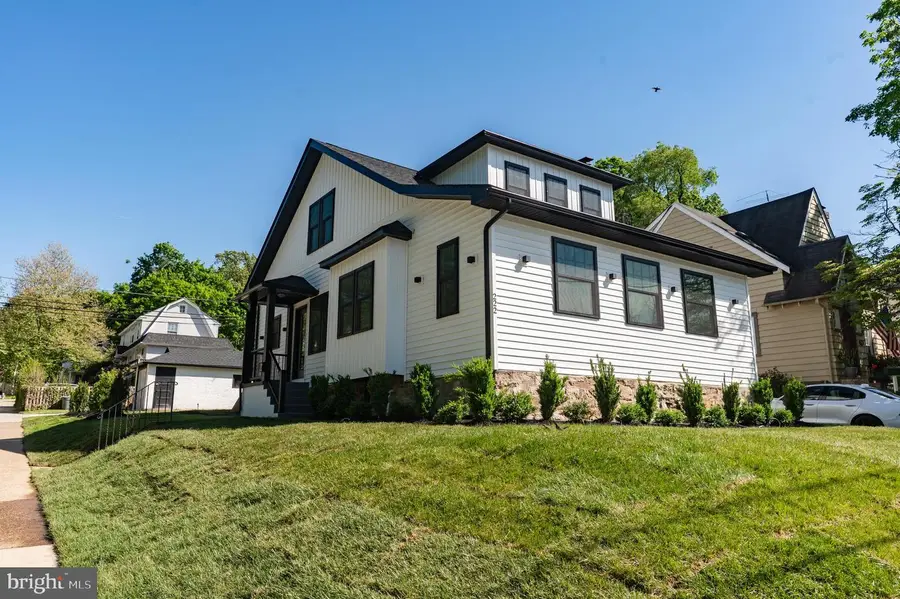 222 Runnymede Ave, Jenkintown, PA 19046 - #2