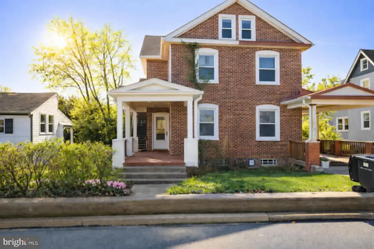 932 Township Line Rd, Elkins Park, PA 19027 - #1