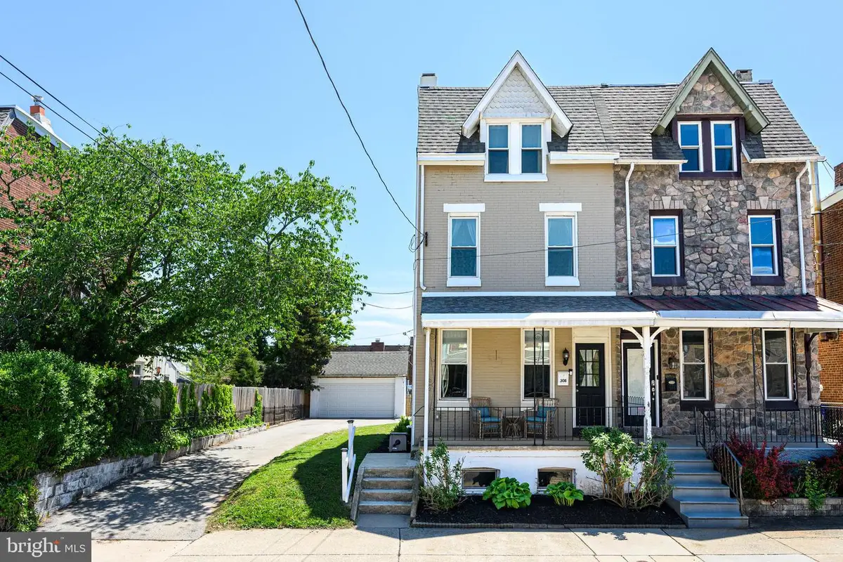 308 Prospect Ave, Bridgeport, PA 19405 - #1