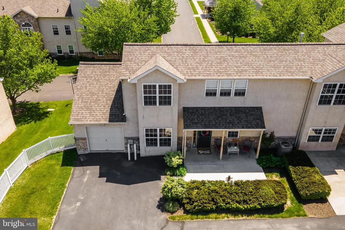 58 Stuart Dr, East Norriton, PA 19401 - #1