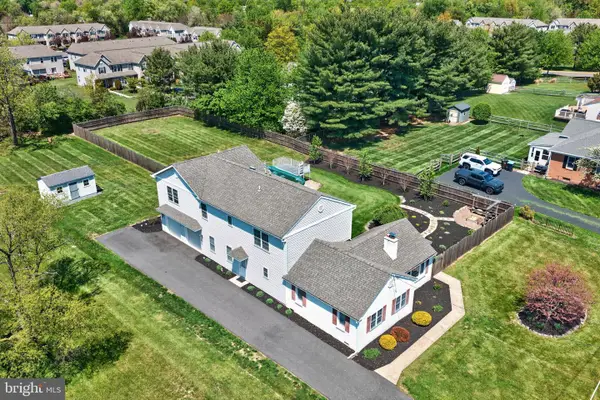 63 Kugler Rd, ROYERSFORD, PA 19468