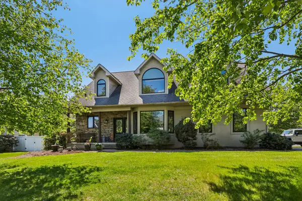 837 Mountaintop Dr, COLLEGEVILLE, PA 19426