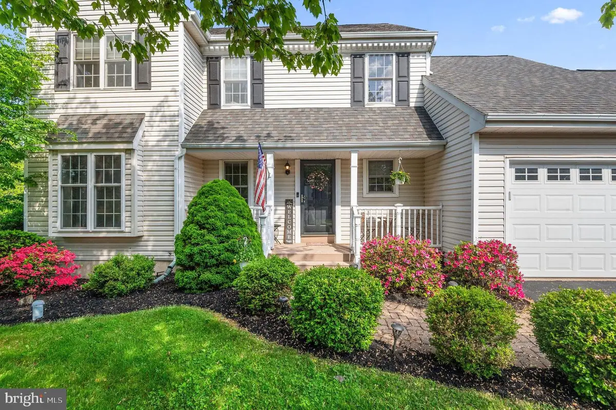 346 Mulberry Dr, Royersford, PA 19468 - #1