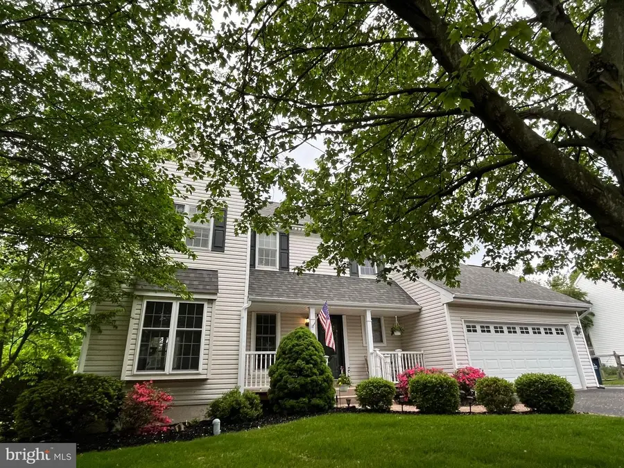 346 Mulberry Dr, Royersford, PA 19468 - #2