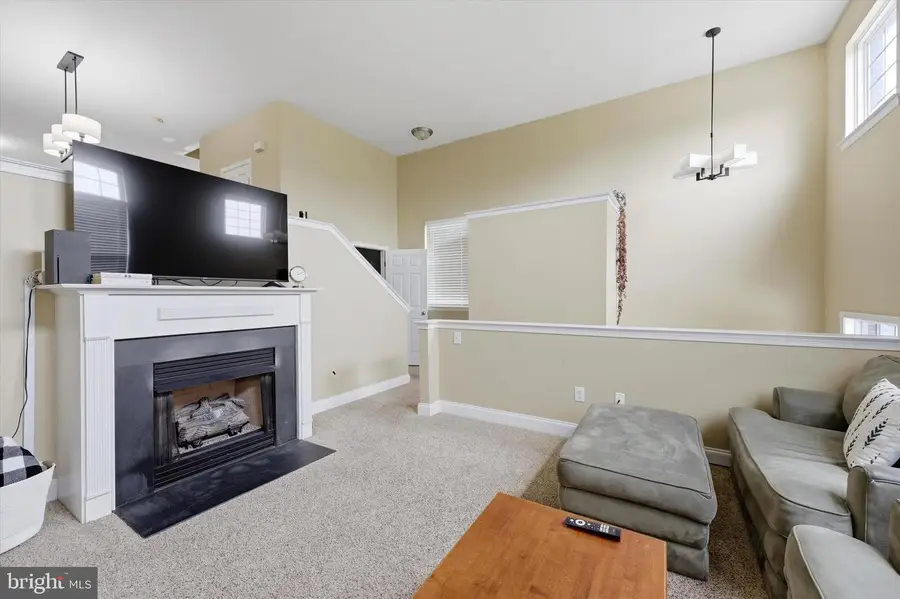 422 W 5th Ave, Conshohocken, PA 19428 - #3