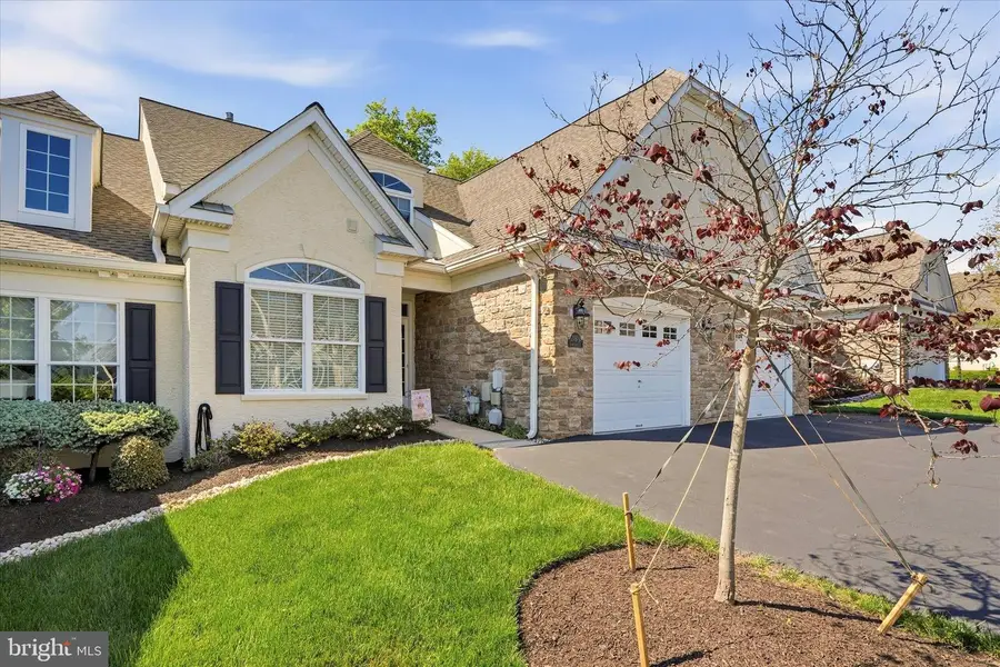 383 Brittany Ct, Souderton, PA 18964 - #2