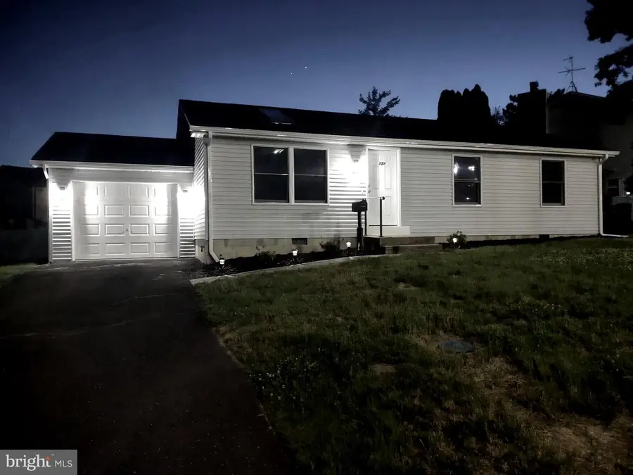 138 Houston Ave, Glenside, PA 19038 - #2