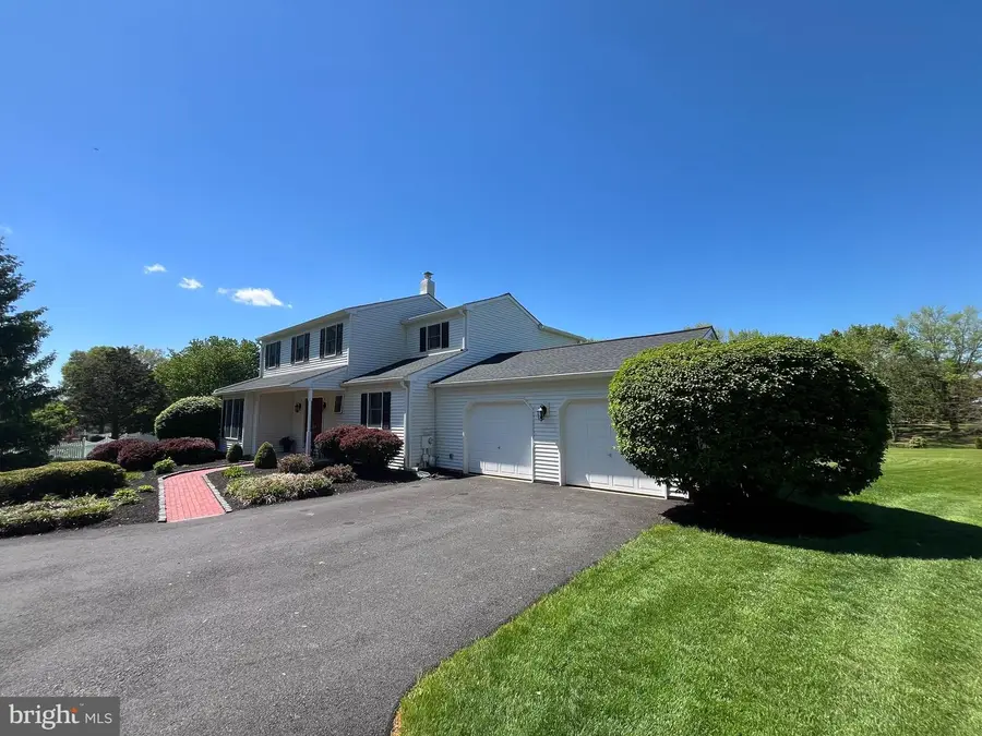 106 Surrey Ln, Harleysville, PA 19438 - #3