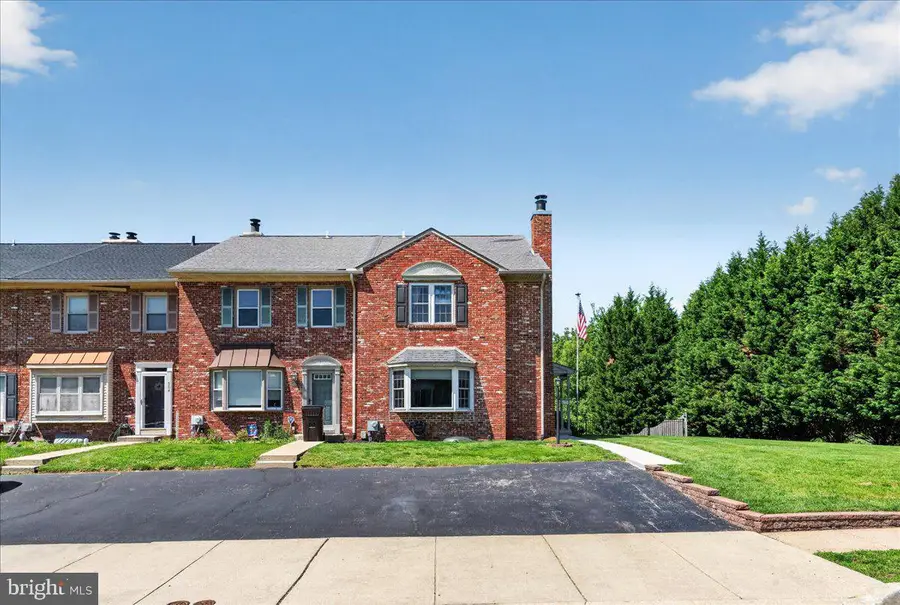 560 Susan Dr, King Of Prussia, PA 19406 - #2
