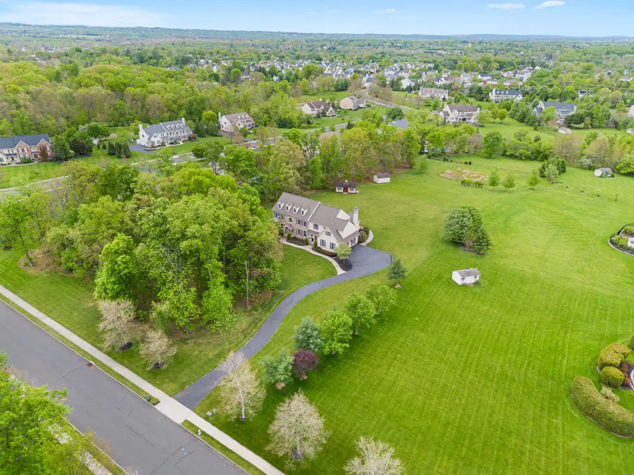 912 Ashbourne Way, Schwenksville, PA 19473 - #2