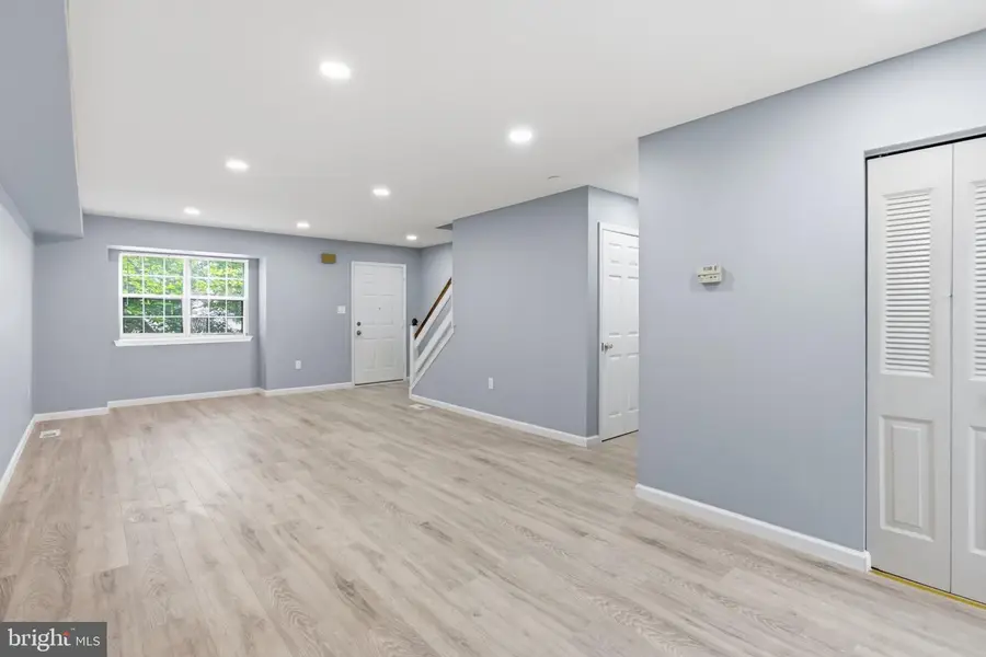 34 2nd St, Bridgeport, PA 19405 - #3