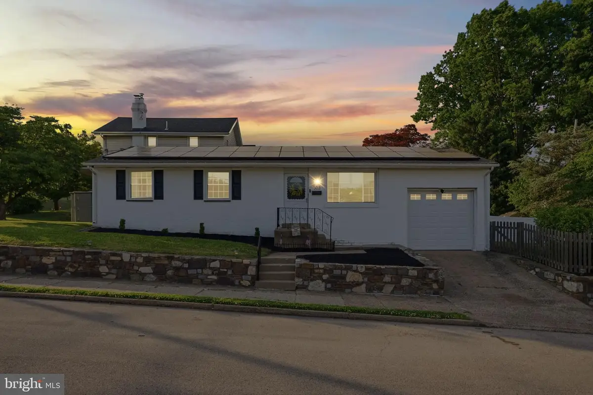 303 Radcliffe Rd, Glenside, PA 19038 - #1