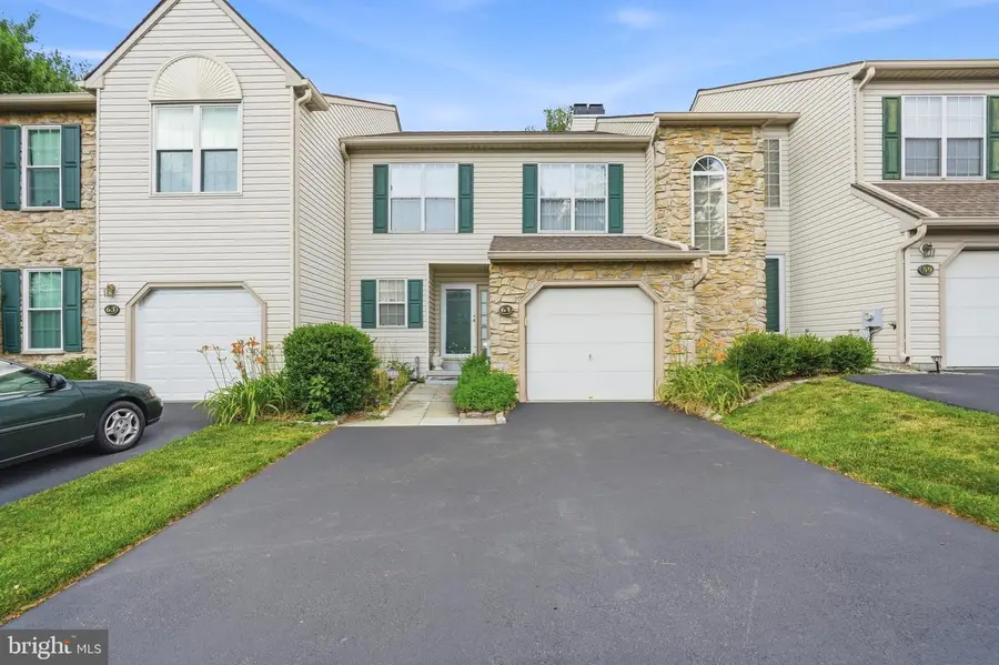 61 Hampton Ct, Norristown, PA 19403 - #2