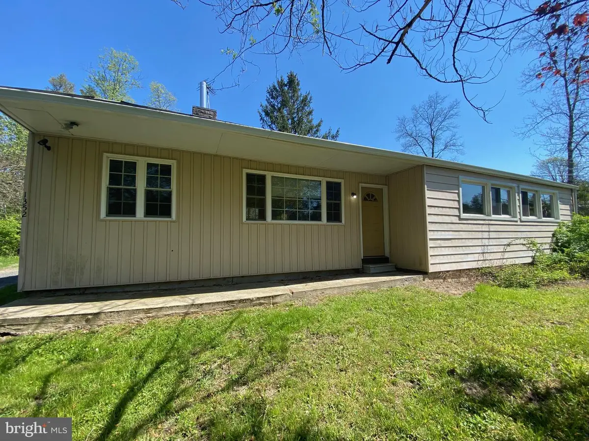 1352 Clemmers Mill Rd, Schwenksville, PA 19473 - #1