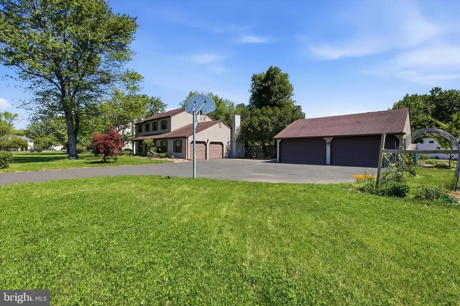 746 Wright Dr, Ambler, PA 19002 - #2