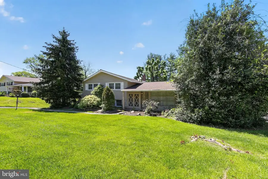 533 Martin Ln, Dresher, PA 19025 - #3