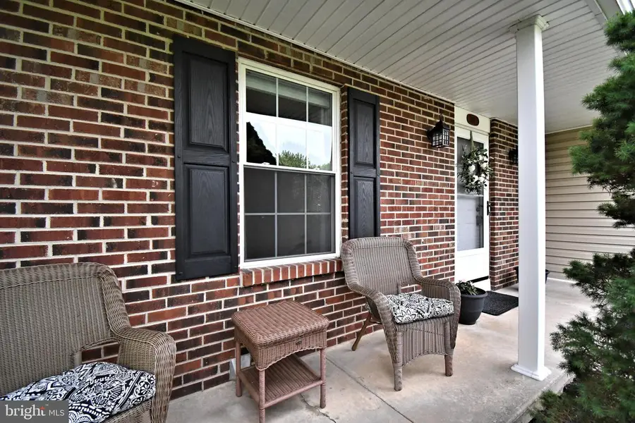 104 Pioneer Dr, Lansdale, PA 19446 - #3