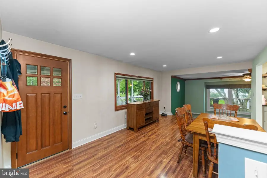 5 Maple St, North Wales, PA 19454 - #2