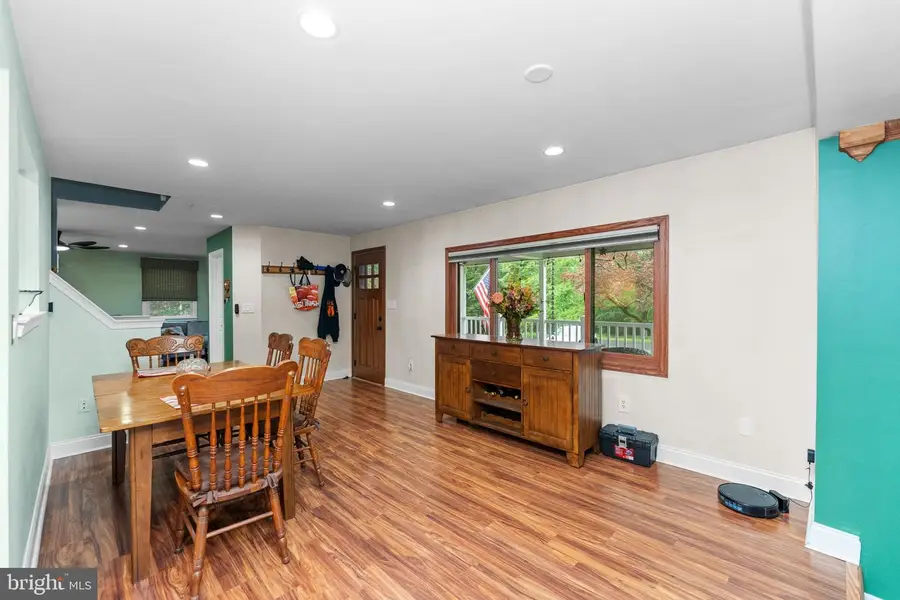 5 Maple St, North Wales, PA 19454 - #3